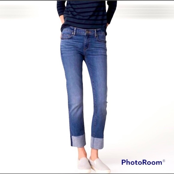 LOFT Denim - Loft  Marisa Cropped Mid Rise Cuffed Hem Jeans